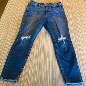 Women’s old navy rockstar jeans